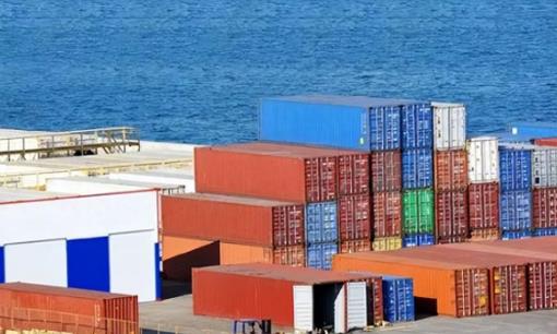 外贸企业进出口需要什幺单证资料？（进口许